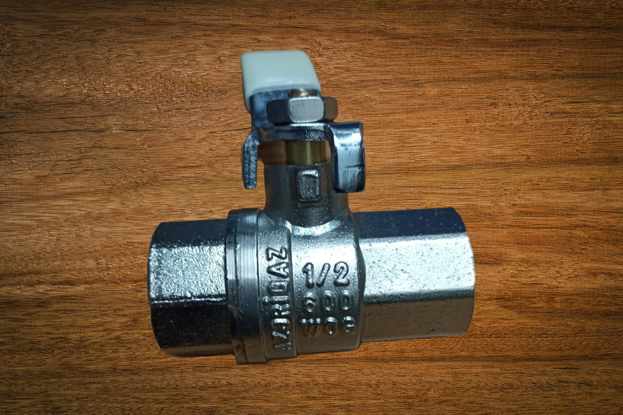 Válvula de bola metálica